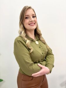 Kauana Lettnin - Gerente